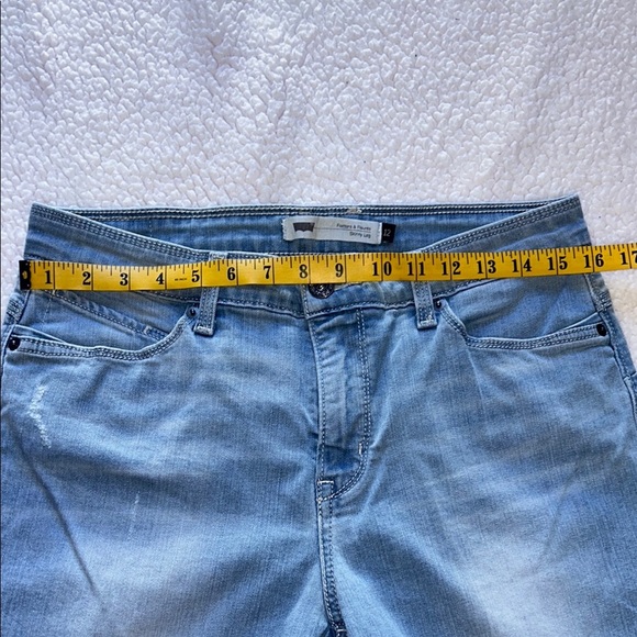 Levi's Blue Straight Leg Jeans Classic Comfort - Picture 4 of 14